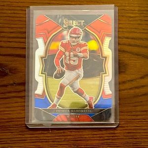 Patrick Mahomes Select 2021 red, white and blue SP